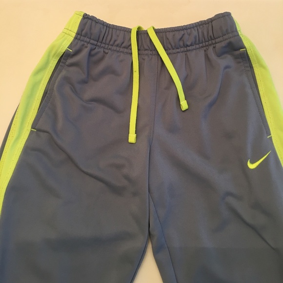 Nike Girls Knit Warm Up Pants Bottom - Picture 3 of 5