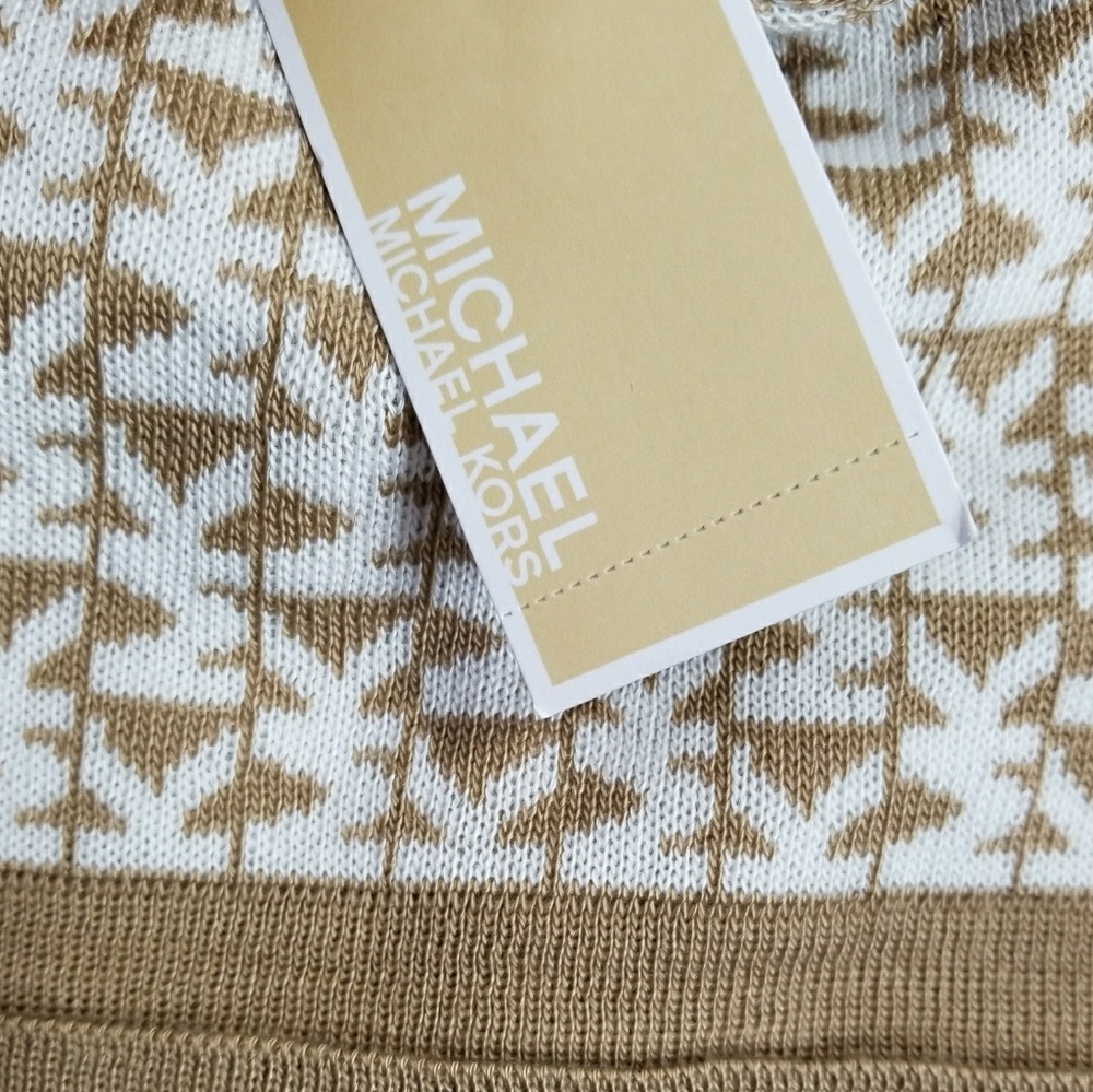 ⚠️GONE 1/18⚠️MICHAEL KORS HAT-BEANIE TAN/CREAM - Picture 3 of 3