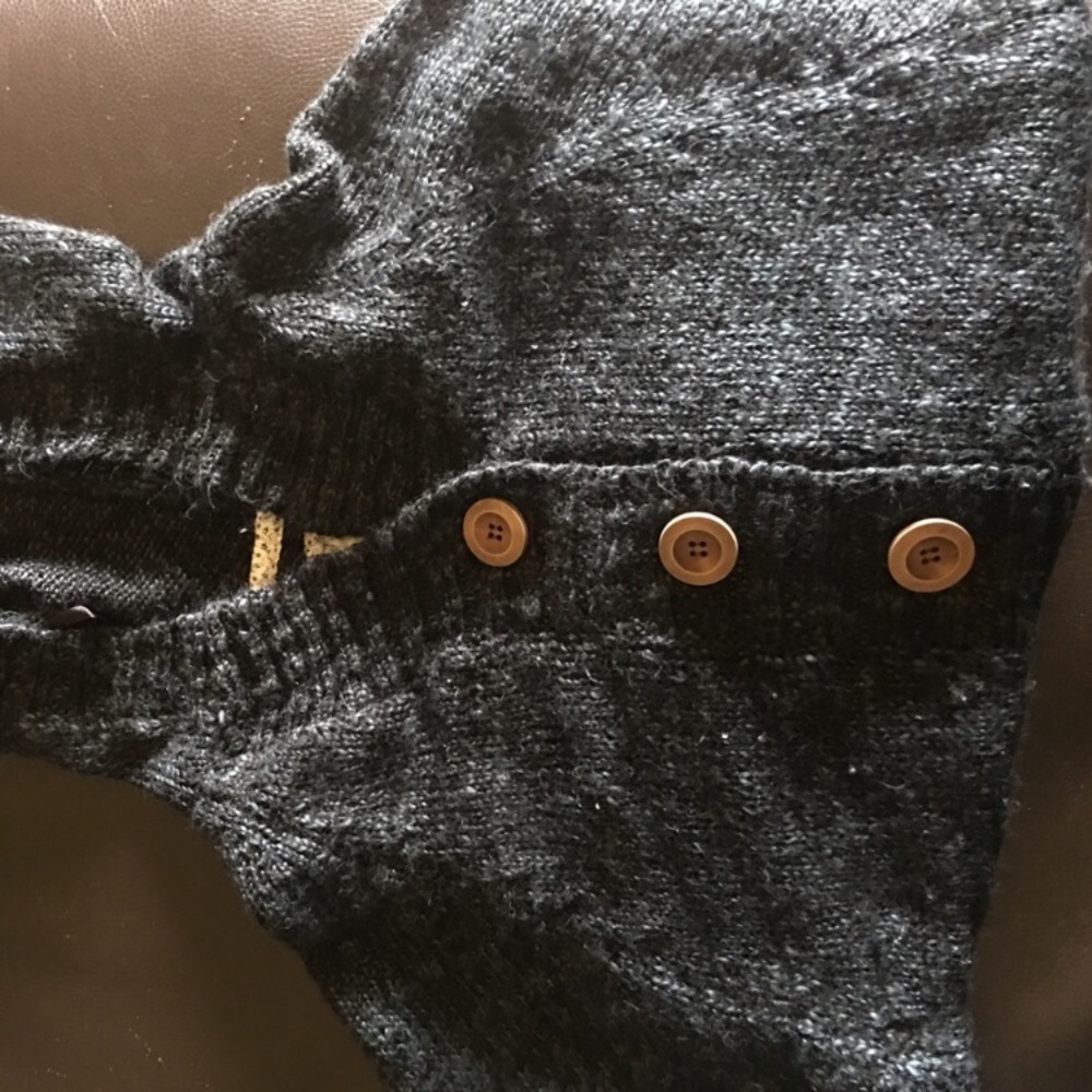 Hooded Shirt Sleeve Sweatee