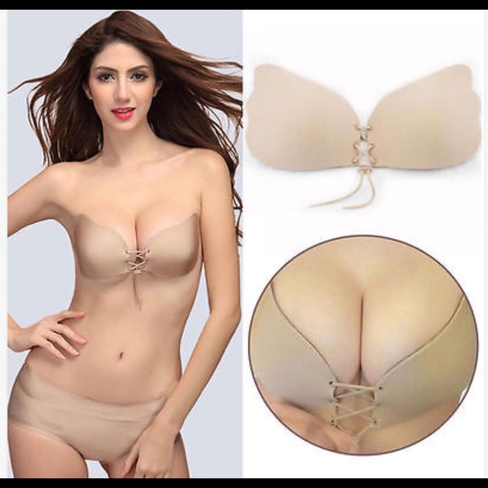 Strapless backless self adhesive
