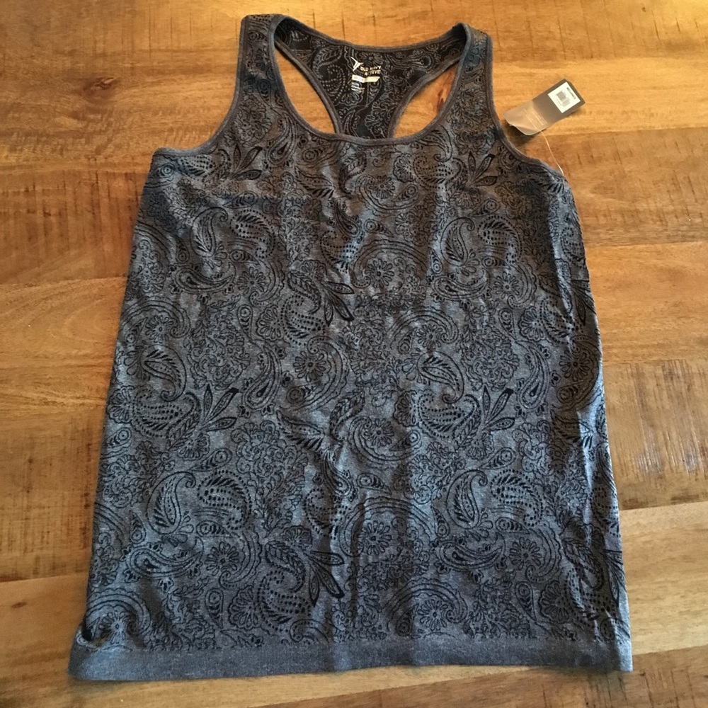 NWT Old Navy Active Go-Dry tank