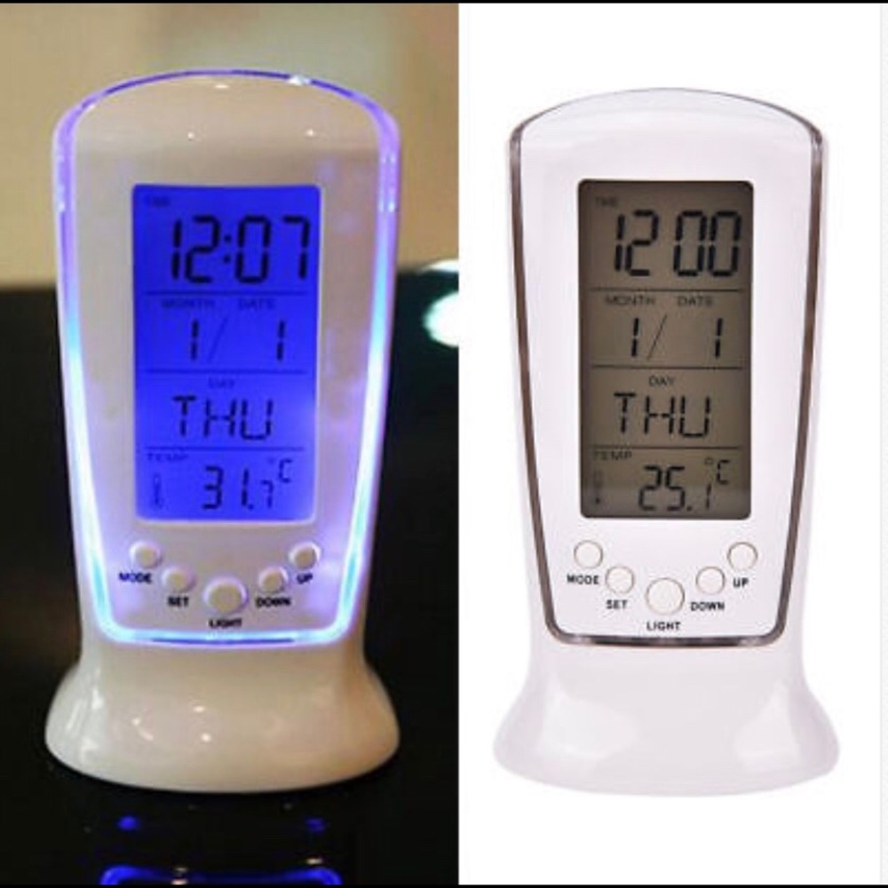 Table alarm clock snooze thermometer calendar