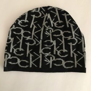 Calvin Klein Beanie - Black & Silver Metallic Calvin Klein Beanie - Black & Silver Metallic