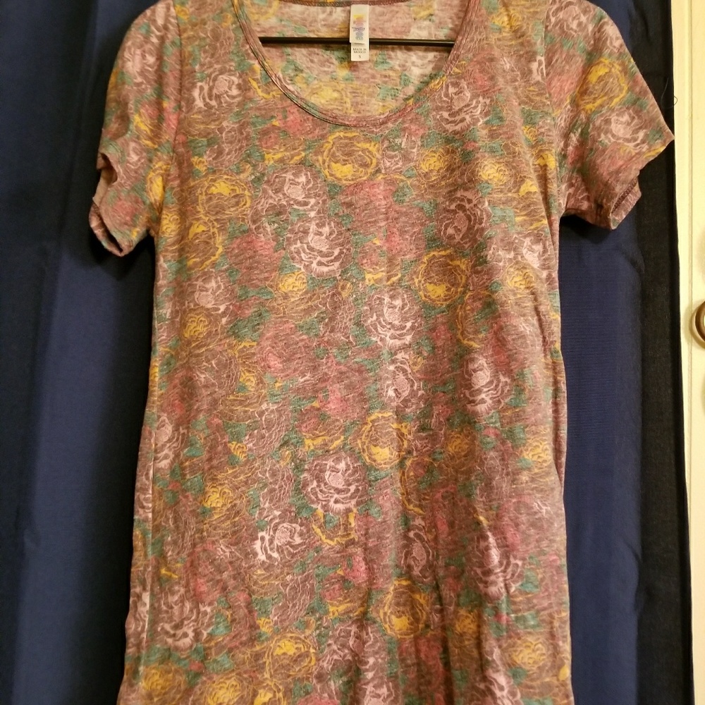 Lularoe Classic T
