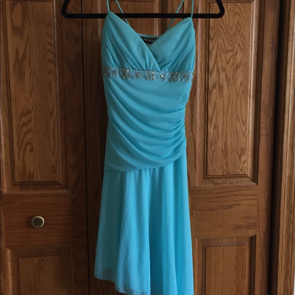 Junior size S dress City Triangles