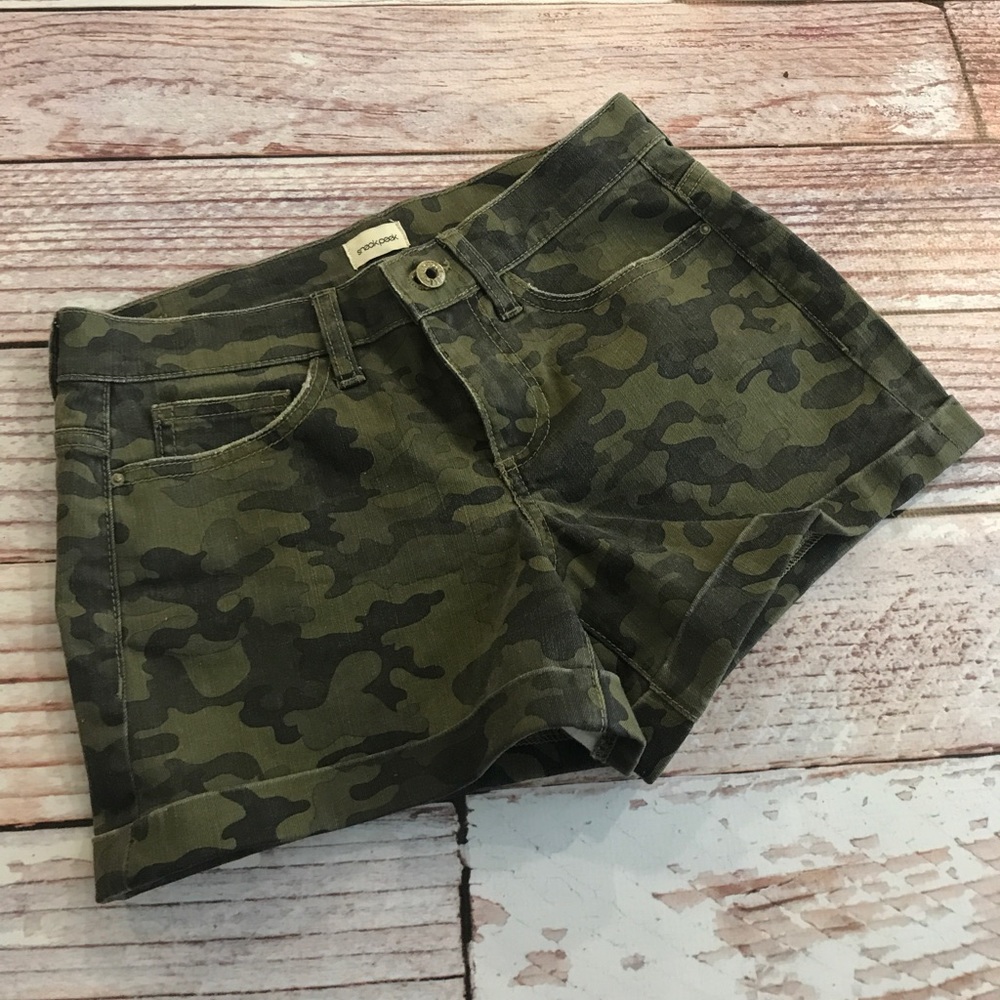 Camouflage shorts!