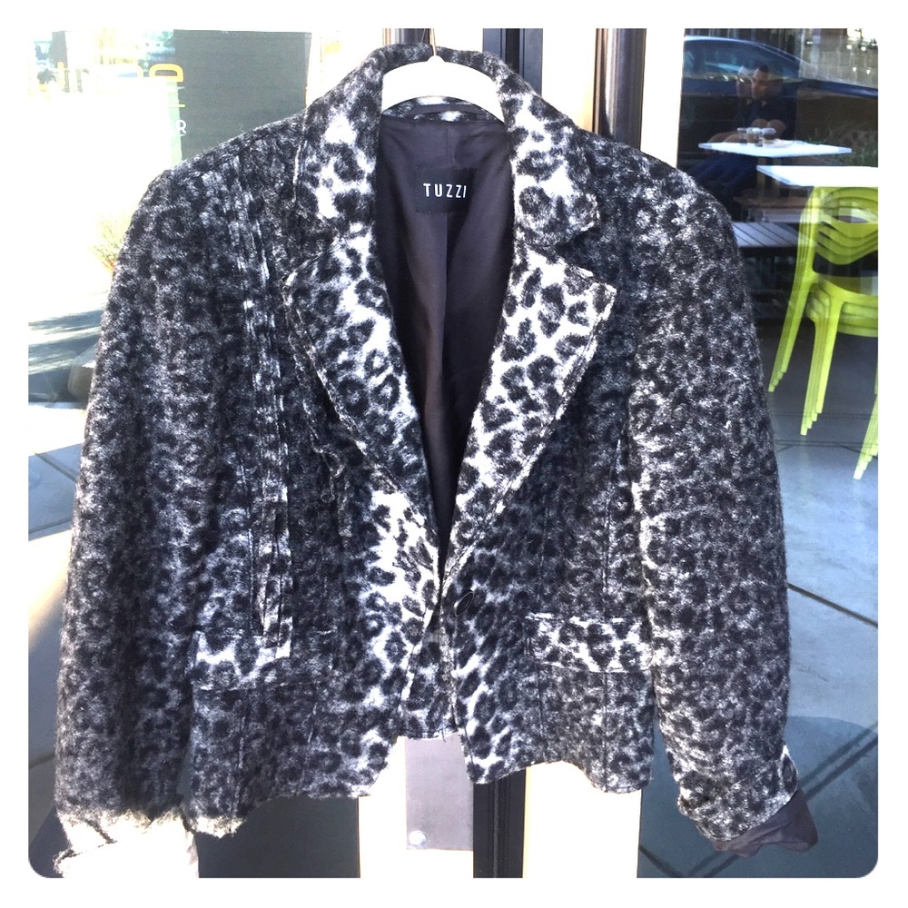 Leopard print jacket 80% wool, made in Germany.