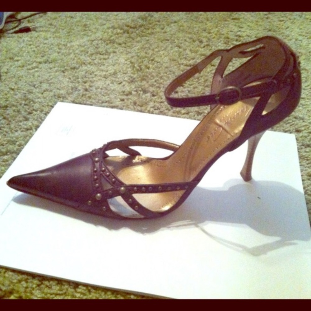 Kenneth Cole Pointy Toe Ankle Strap Heels