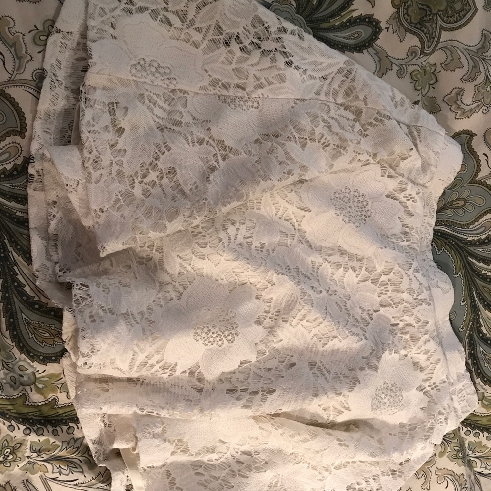 Aeropostale white lace skirt xs
