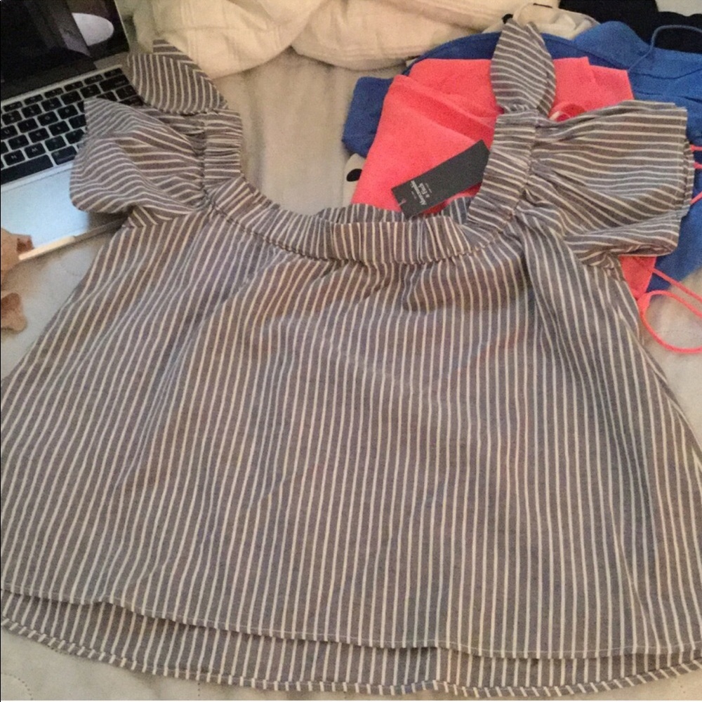 NWT Abercrombie top