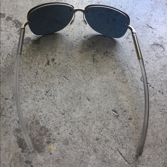 Prada sunglasses originals, great condition,no box main image 6