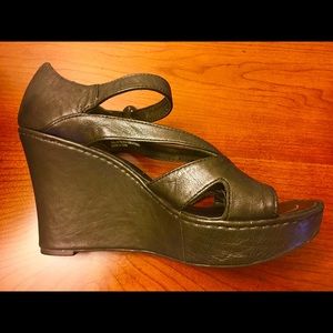 Black Leather Born Wedges