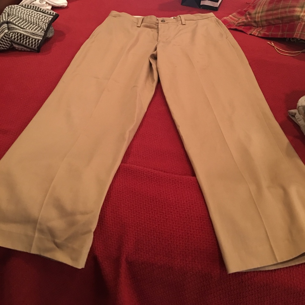 Men's khakis
