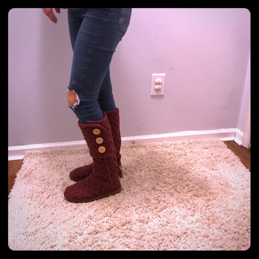 Cardi Uggs size 7