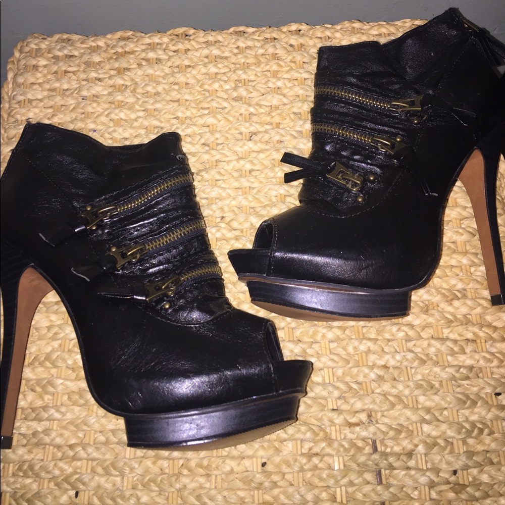 Platform Boots - Picture 3 of 3