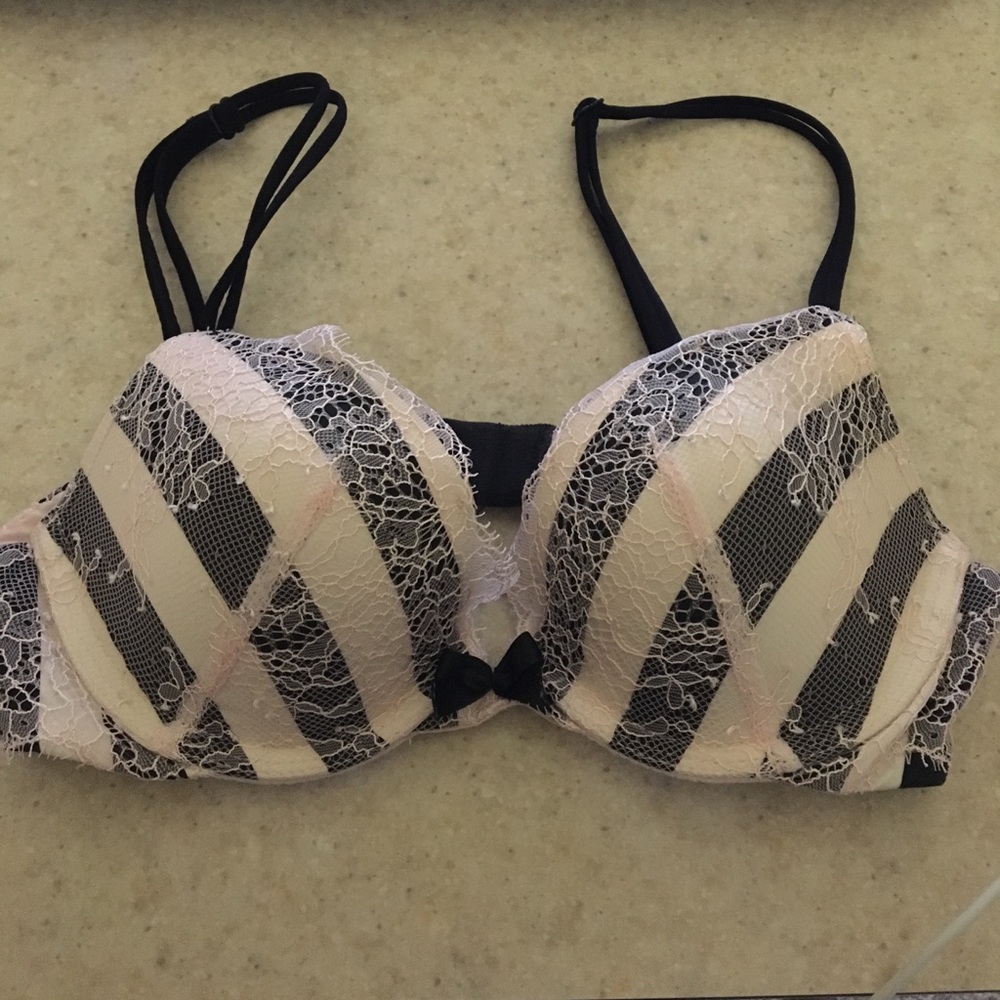Victoria's Secret bra