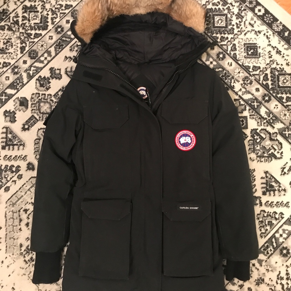 Women’s Canada Goose Expedition