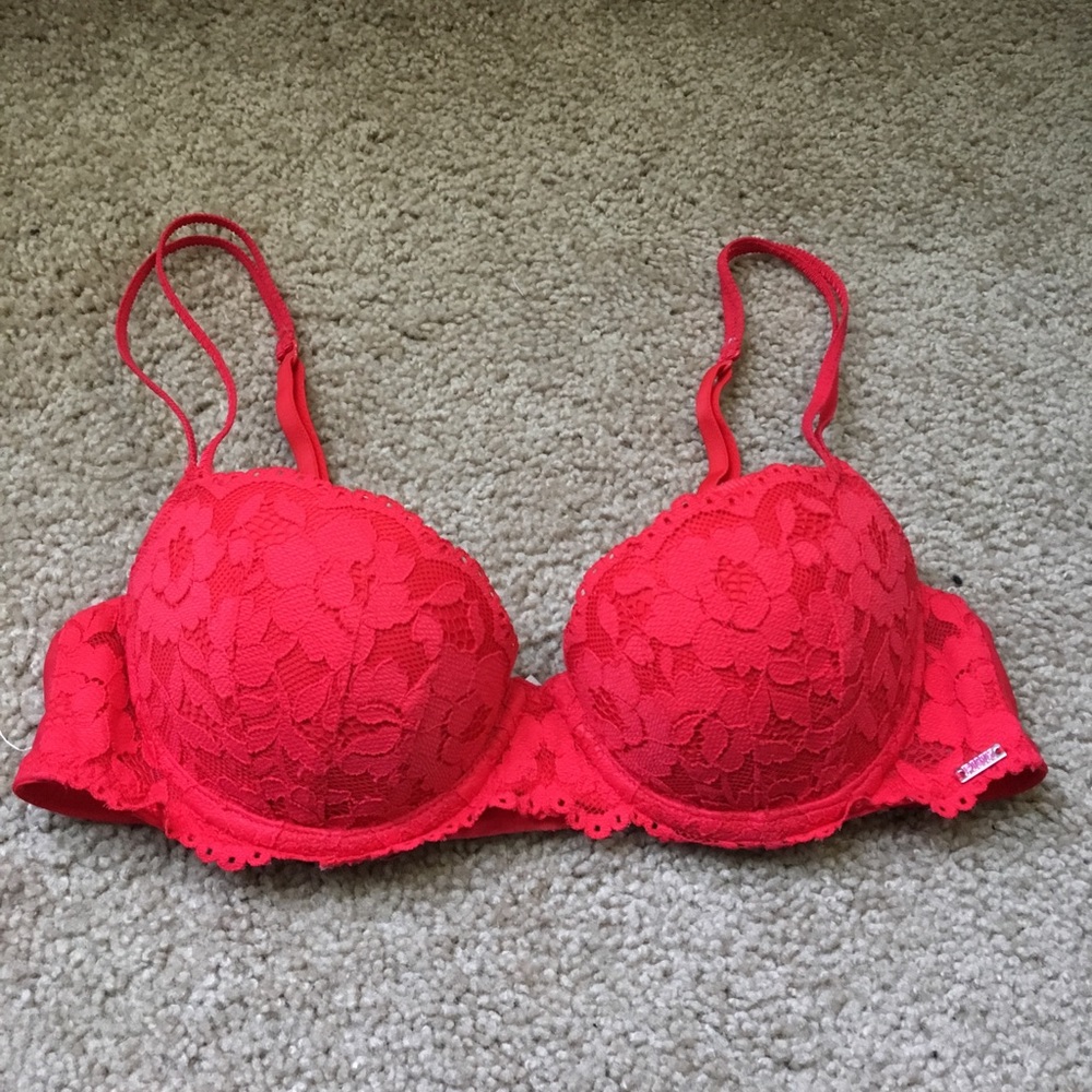 Victoria's Secret PINK bra