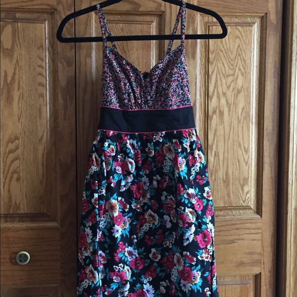 Summer junior dress - Picture 1 of 2