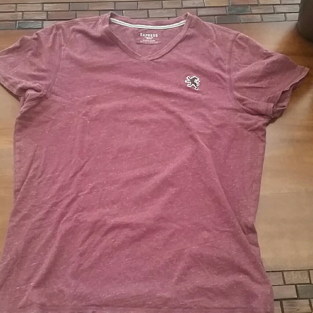 Express t-shirt.