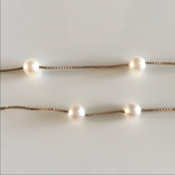 14K Gold Delicate Pearl Necklace - Picture 2 of 4