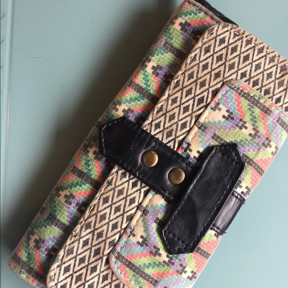 Urban outfitters wallet