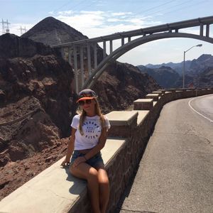 Meet your Posher, Kaminsky