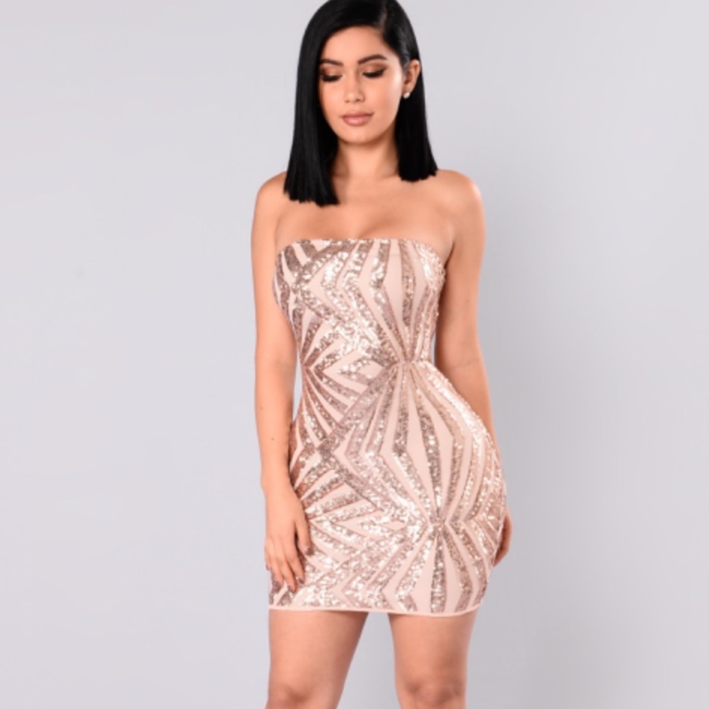 Rose nude dress