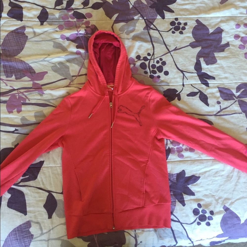 Puma sweater