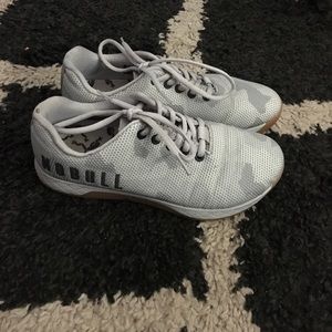 Crossfit Grey camo NoBull project trainers
