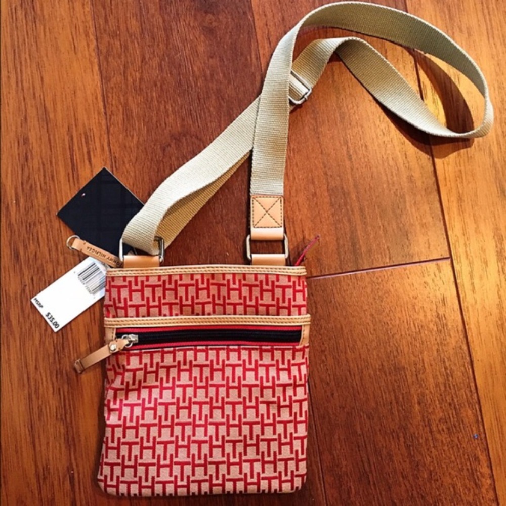 NEW Tommy Hilfiger red shoulder purse