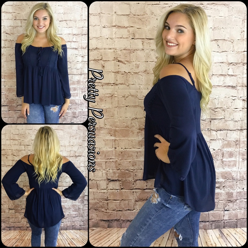 Navy Cold Shoulder Bell Sleeve Crochet Trim Top - Picture 2 of 4