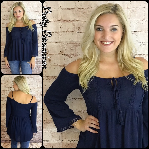 Navy Cold Shoulder Bell Sleeve Crochet Trim Top - Picture 4 of 4