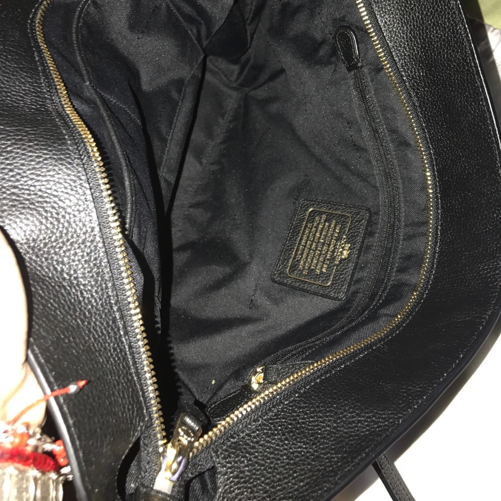 Handbag - Picture 3 of 3