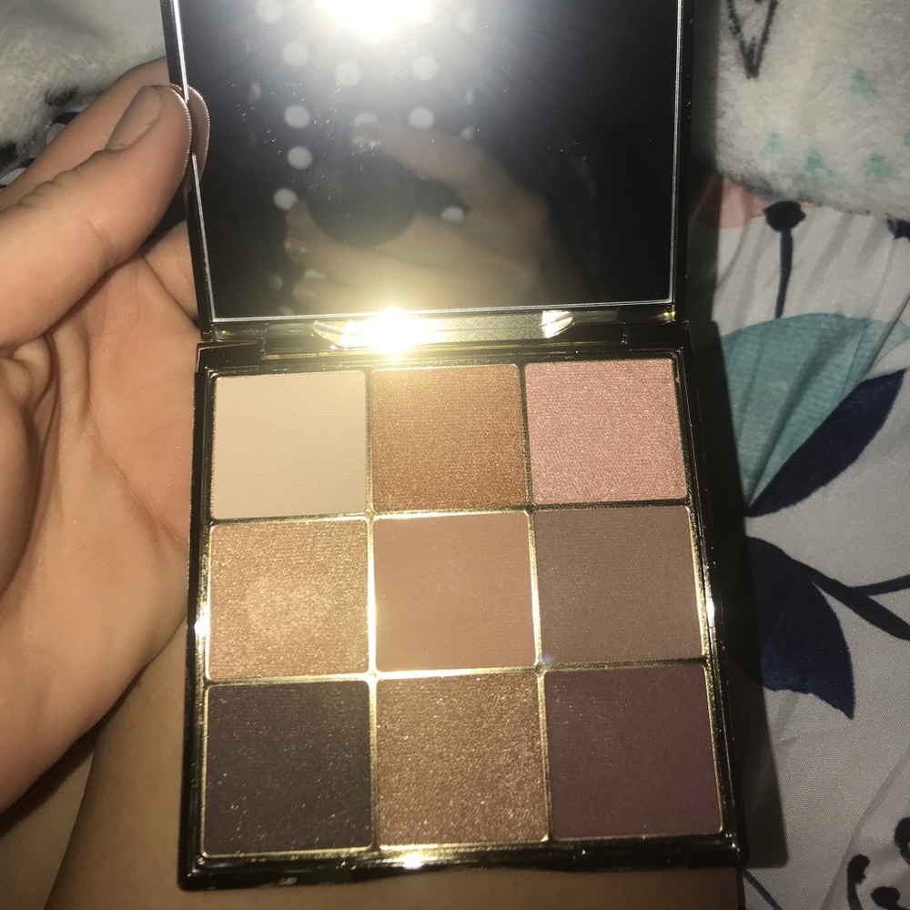 Tarte make magic happen eyeshadow palette