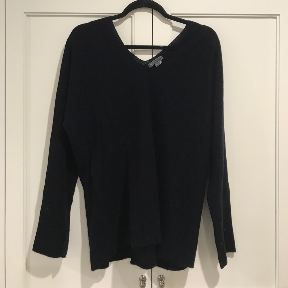 Vince Navy Blue Sweater Size Large