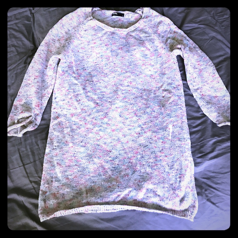 BDG 3/4 sleeve sweater
