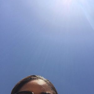 Meet your Posher, Deidra