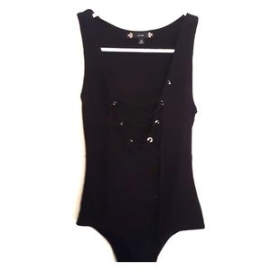 Sleeve less one piece