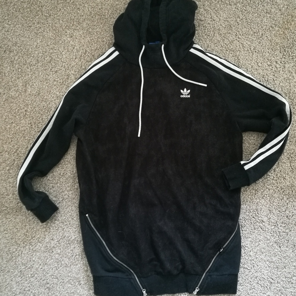 Adidas sweatshirt multiple use