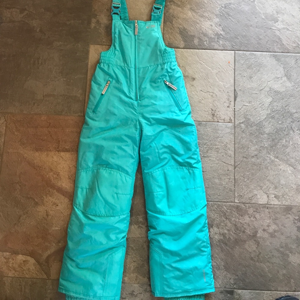 Size 7/8 champion snowsuit