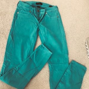 NWOT GENETIC DENIM THE SHANE TURQUOISE JEANS