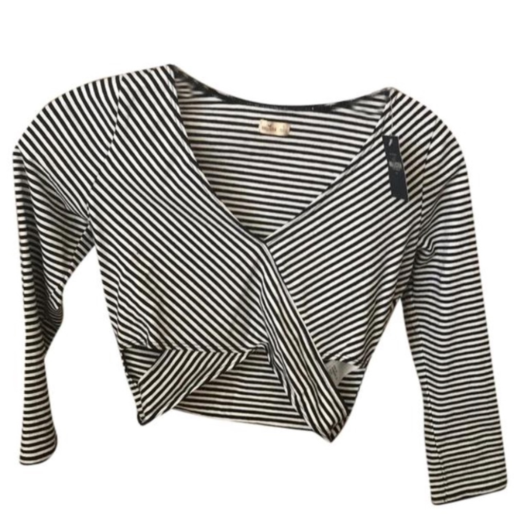 Cute crop top- brand new with tags