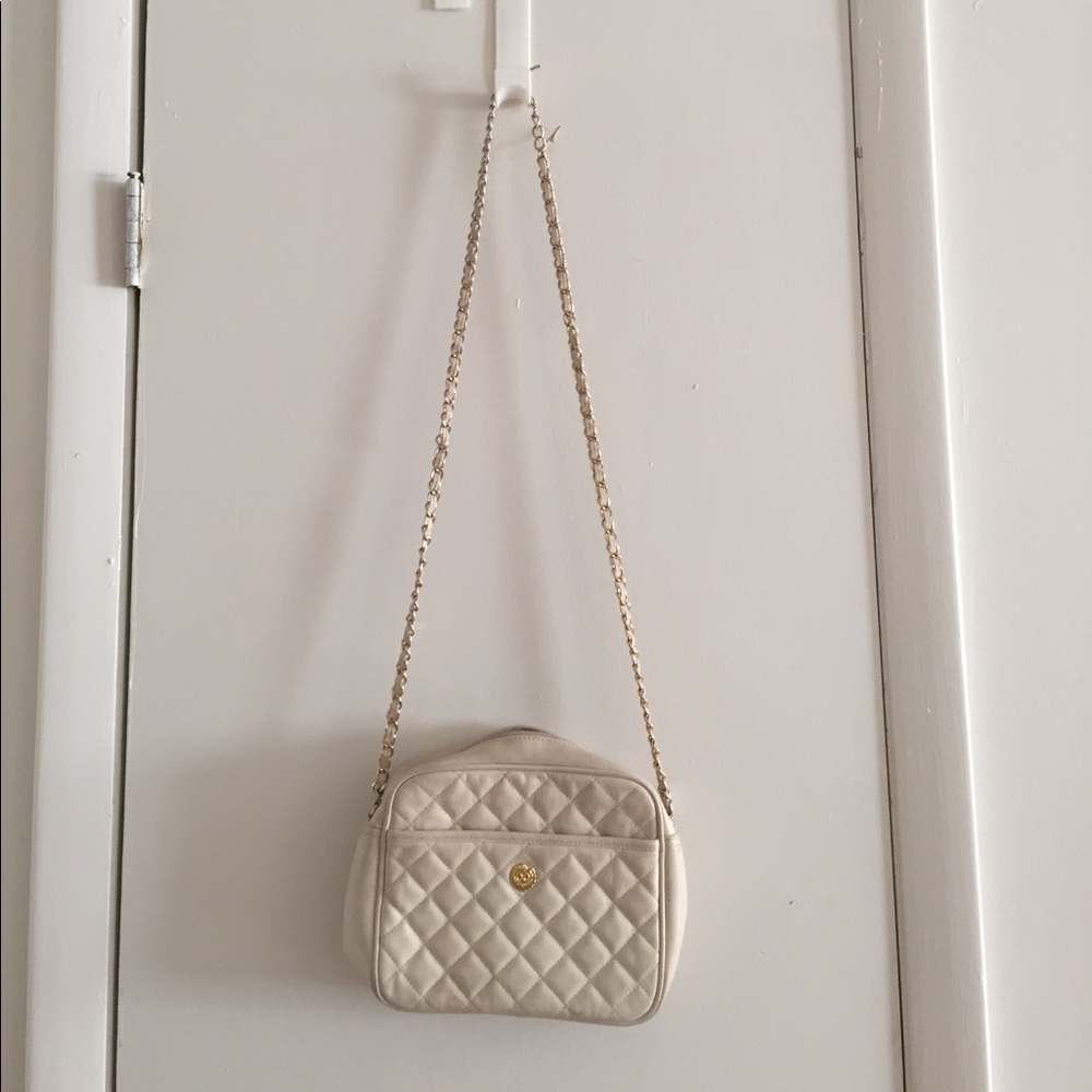 Purse - Picture 2 of 8