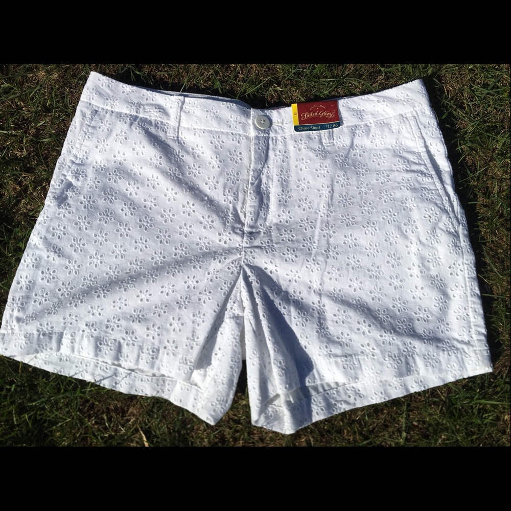 Faded Glory Women’s Chino Shorts