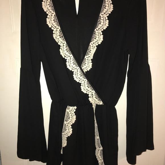 Romper NWOT - Picture 3 of 4