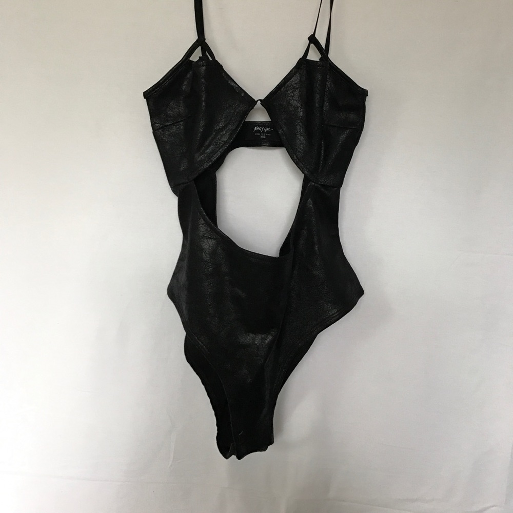 Nasty gal bodysuit, never been worn