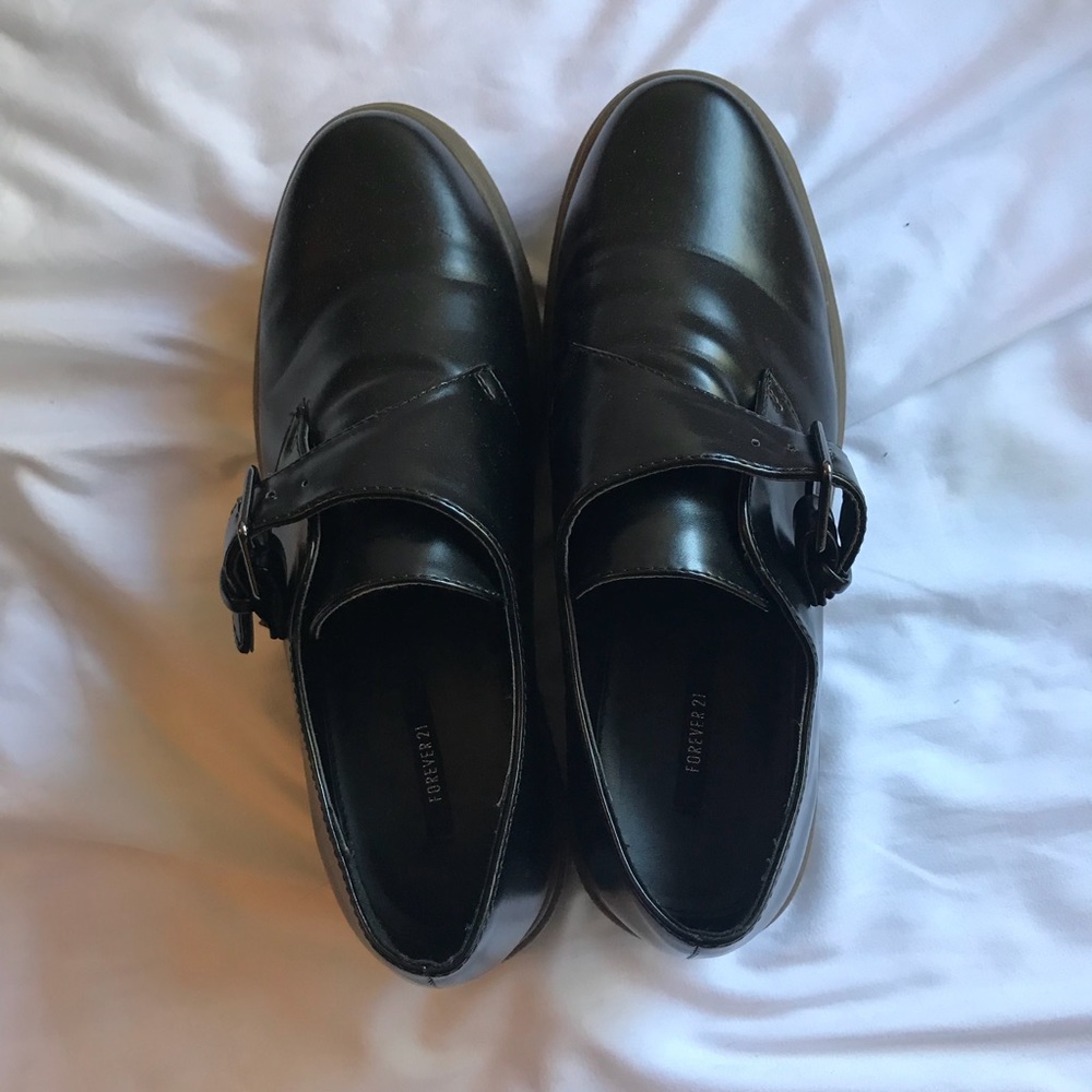 Black Loafer Style Shoes
