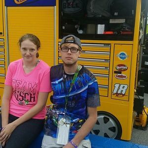 Meet your Posher, Travis