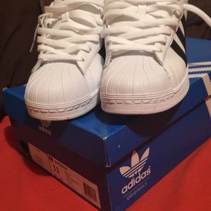 Adidas SUPERSTAR